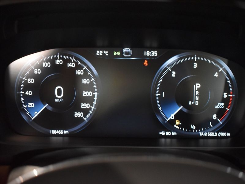 Volvo S90 2,0 D4 Inscription - fotka 19 z 19