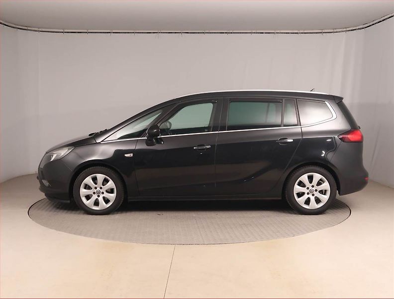 Opel Zafira (2013) Cosmo 1.6 CDTI, Tempomat - fotka 3 z 15