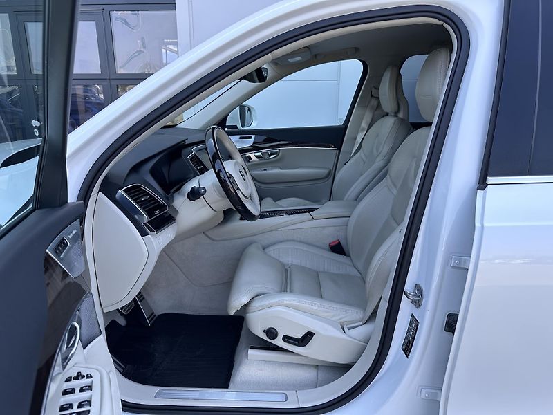 Volvo XC90 D5 AWD Inscription Polestar - fotka 7 z 29