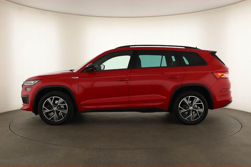 Škoda Kodiaq (2023) 2.0 TDI - fotka 3 z 18