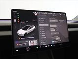 Tesla Model 3 (2023) Standard Range 60kWh, SoH 98% - náhled 26