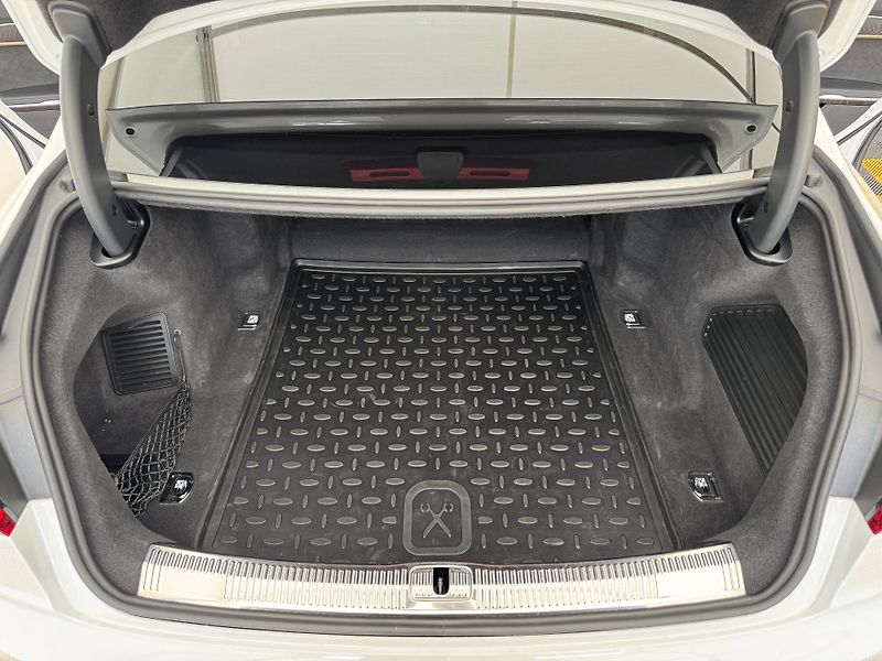 Audi A8 55Tfsi*250kw*4x4*S-Line*DPH* - fotka 12 z 45