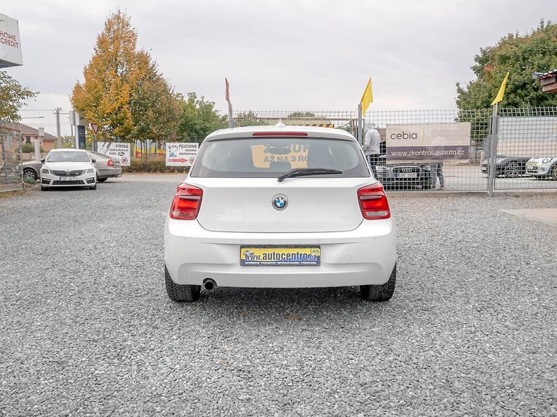 BMW Řada 1 (2013) 114i 75KW manuál - fotka 6 z 39