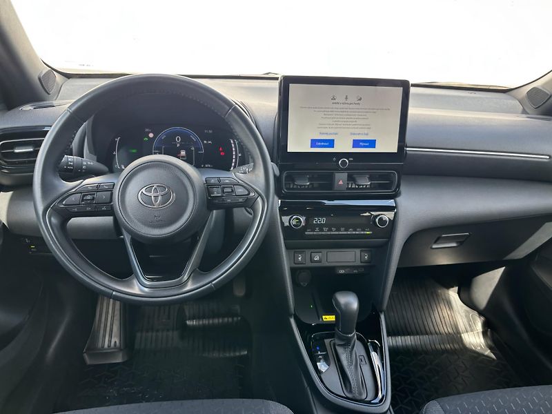 Toyota Yaris Cross 1.5 HSD e-CVT Style AWD - fotka 5 z 27