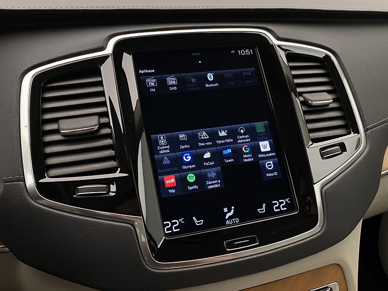 Volvo XC90 B5 AWD INSCRIPTION AUT CZ 7m - fotka 43 z 49