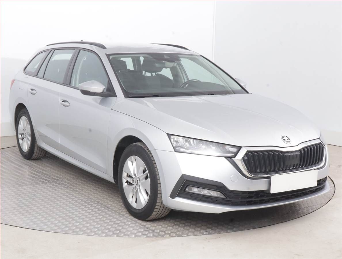 Škoda Octavia Ambition 2.0 TDI, ČR,1.maj