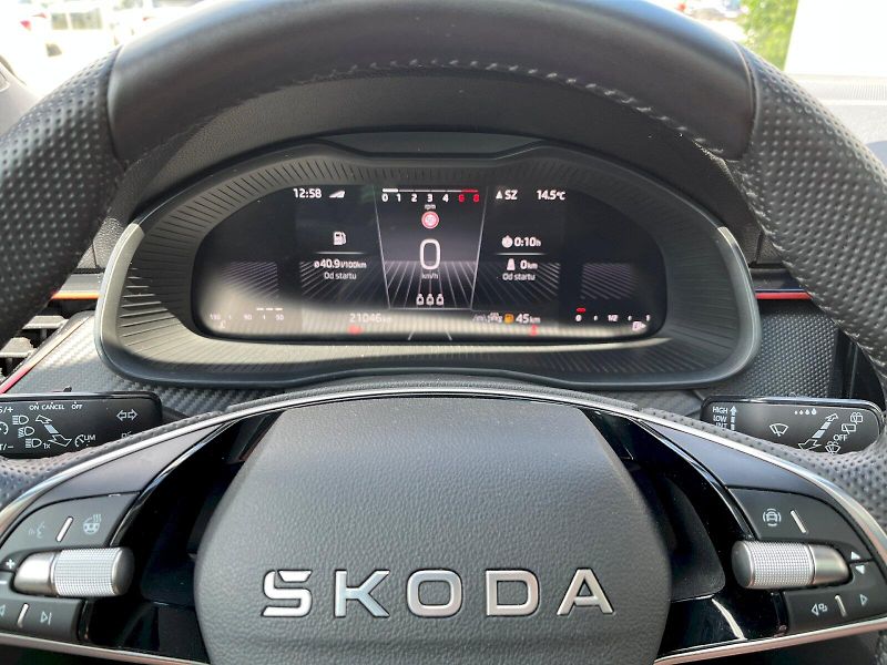 Škoda Scala (2025) 1.5 TSI 110kW Monte Carlo - fotka 11 z 29