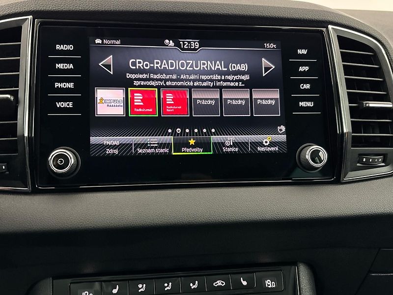 Škoda Karoq Top Selection DSG - fotka 12 z 30