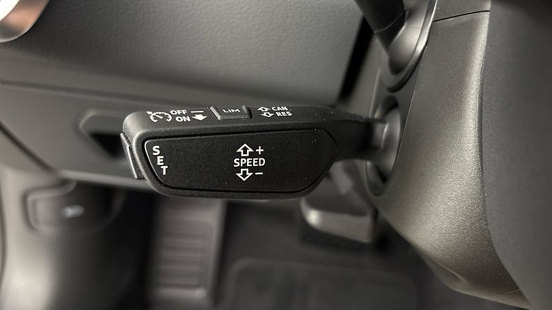 Audi A6 2.0 45TFSI S Tronic Avant - fotka 14 z 25