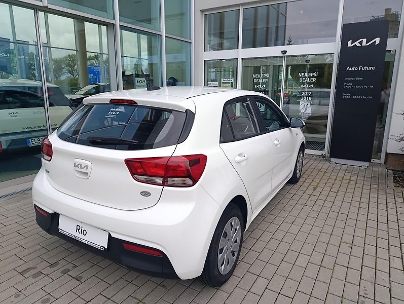 Kia Rio (2023) 1.2. DPI 62KW ČR 1. MAJ - fotka 4 z 13