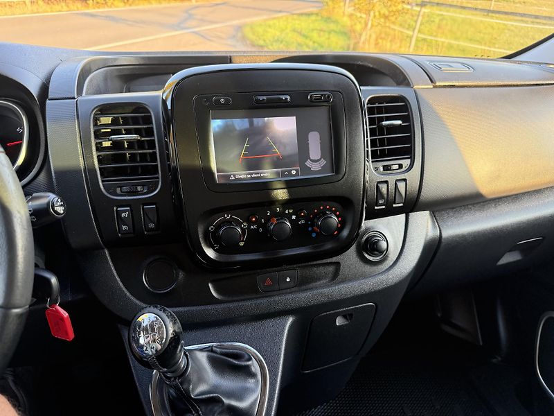 Opel Vivaro (2018) OPEL VIVARO 9 MÍST L2H1 M1  - fotka 19 z 20