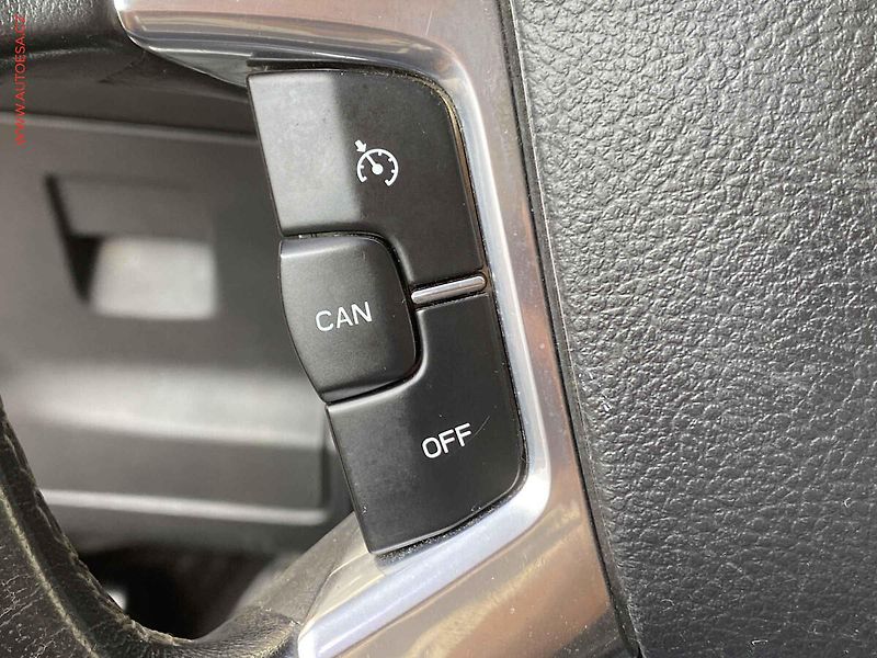 Ford S-MAX (2010) 2.2 TDCi, Titanium - fotka 14 z 20