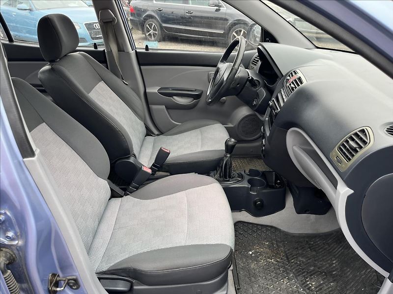 Kia Picanto 1.0 i SERVIS NOVÁ STK 9/28 - fotka 11 z 26