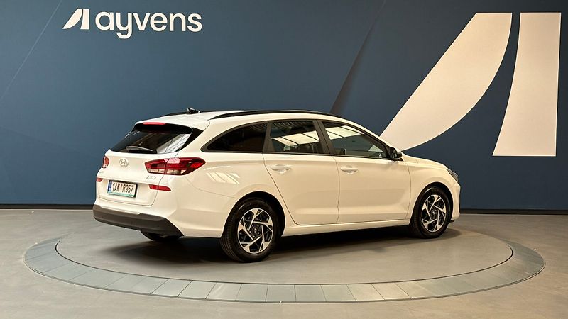Hyundai i30 1.0 T-GDI GO Czech! kombi DCT - fotka 2 z 14