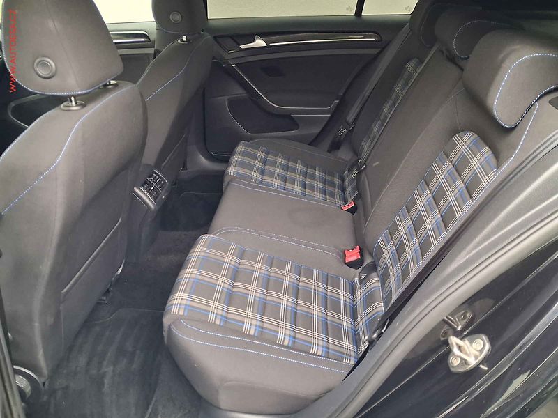 Volkswagen Golf (2014) 1.4TSi, GTE, DSG - fotka 10 z 19