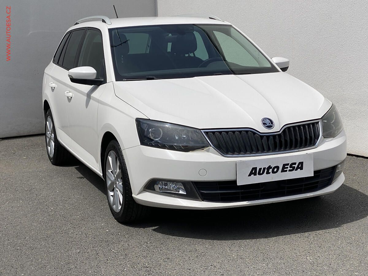 Škoda Fabia 1.2 TSi, Ambition, +kola