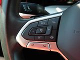 Volkswagen Golf (2023) 1.0 eTSi, ČR, Life, AT, LED - náhled 13