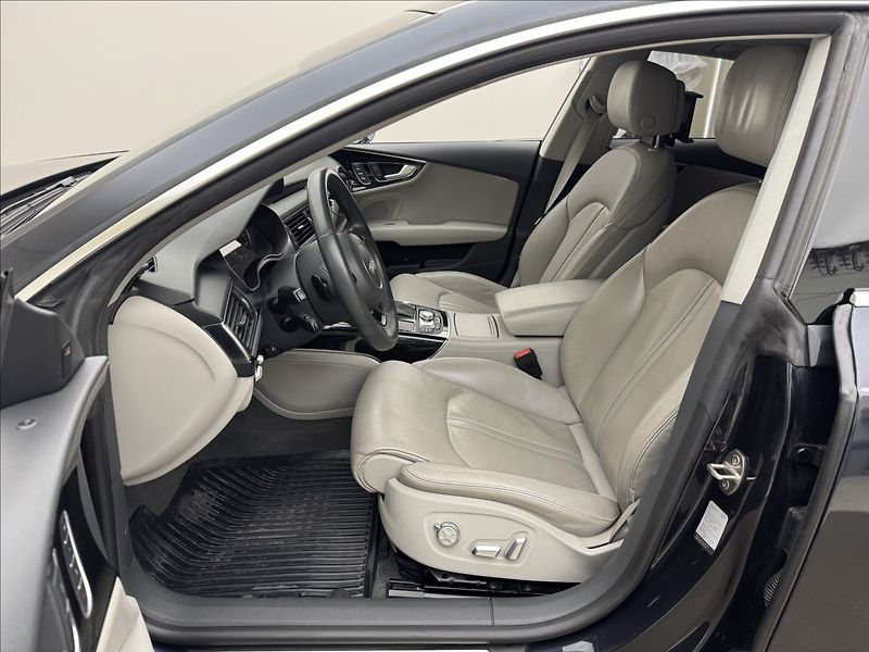 Audi A7 3,0 BiTDi NZTOP HUD PPF VZDUCH - fotka 37 z 46