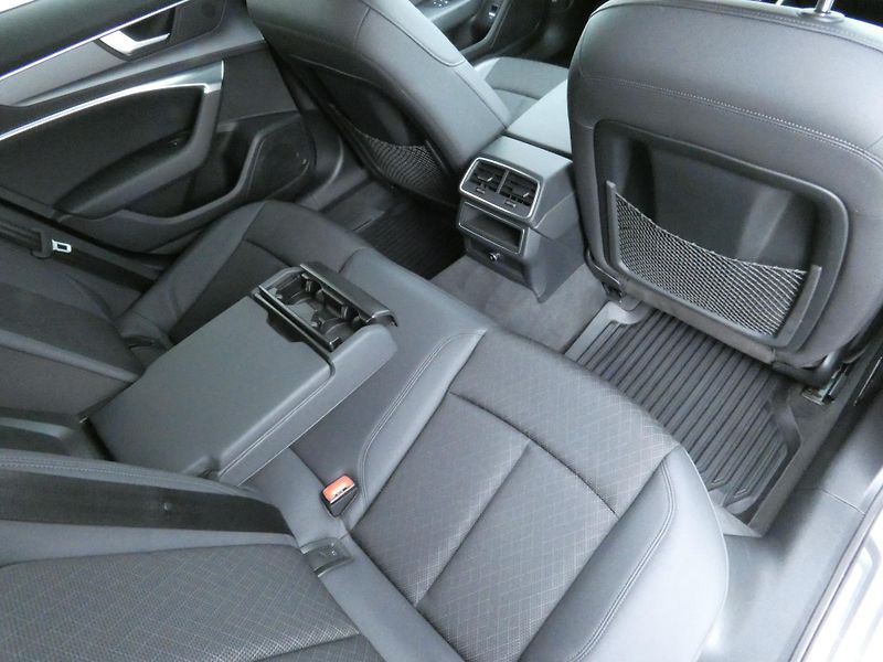 Audi A6 Allroad (2021) 50 TDI - fotka 25 z 29
