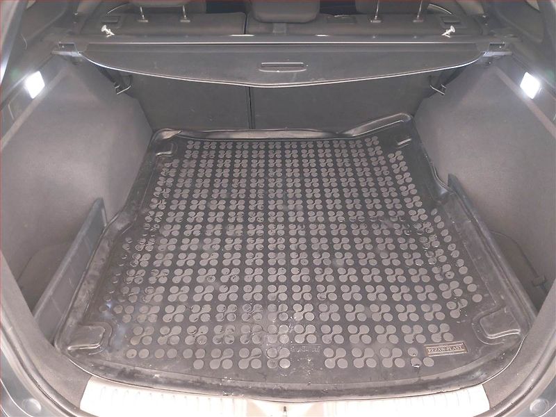 Hyundai i40 (2012) 1.7 CRDI, Tempomat - fotka 14 z 24