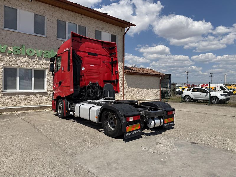 Renault Mascott (2017) - fotka 3 z 12