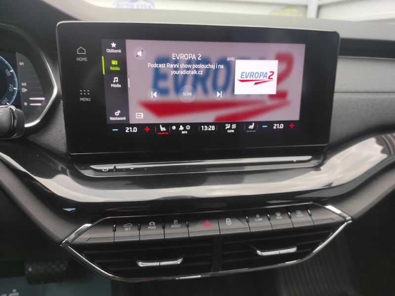Škoda Octavia 2,0TDi 85kW, DSG, STYLE, ČR - fotka 18 z 51
