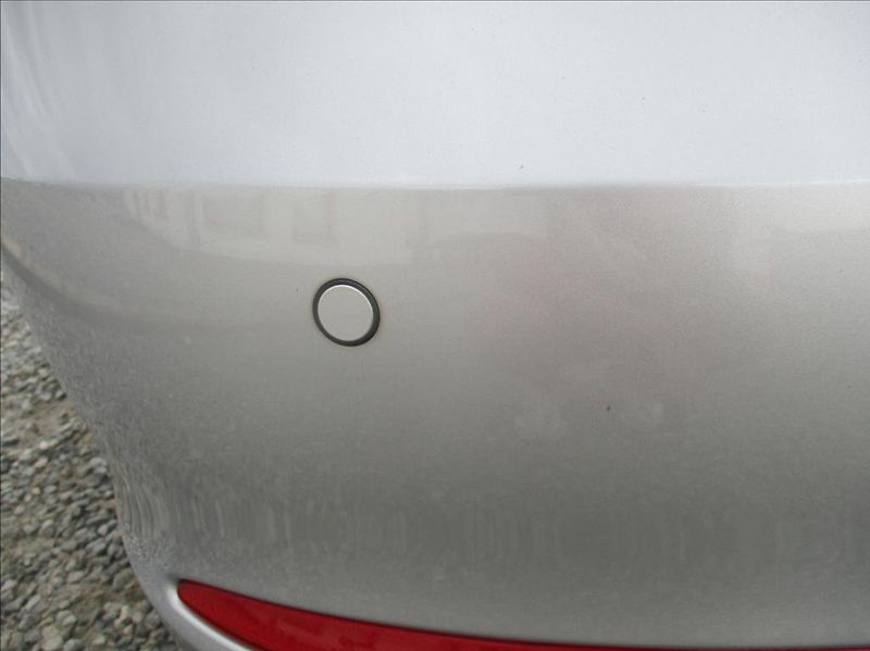 Škoda Octavia 1,4 TSI, klima, serv. kniha, - fotka 24 z 32