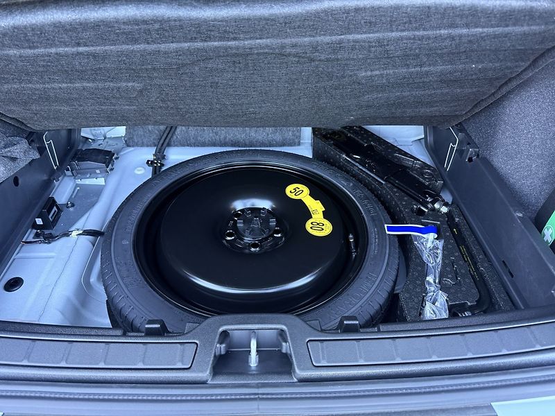 Volvo XC40 (2026) B3 2.0L 163 HP AT7 FWD CORE - fotka 6 z 7