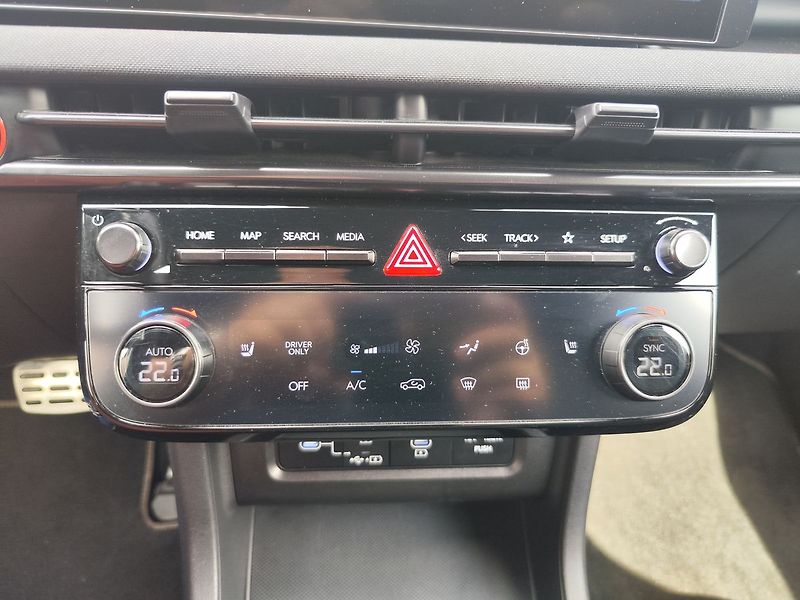 Hyundai Tucson 1.6 T-GDI/158kW HEV N-Line 6AT - fotka 27 z 38