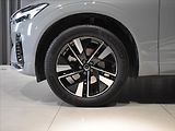 Volvo XC60 2,0 B5 AWD PLUS BLIS,Bezklíč - náhled 7