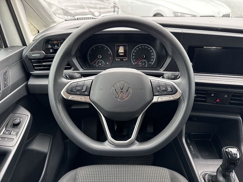 Volkswagen Caddy (2022) 1.5 TSI - fotka 6 z 26