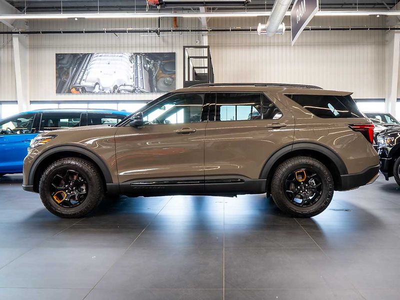 Ford Explorer (2026) 3.0 Tremor 4WD B&O 980W - fotka 2 z 43