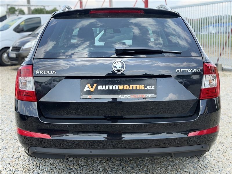 Škoda Octavia 2,0 STYLE EL.KUFR, VYHŘ.ČELNÍ - fotka 5 z 34