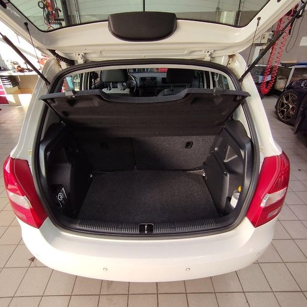 Škoda Fabia (2014) 1,2 Active+  29 000 km !!!!!!! - fotka 15 z 16