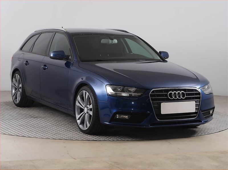 Audi A4 (2012) Ambition 2.0 TDI, Serv.kniha - fotografie inzerátu