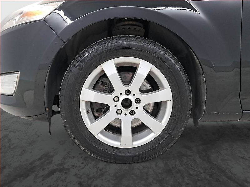 Ford Mondeo (2010) 2.2 TDCI, Navi, Tempomat - fotka 15 z 20