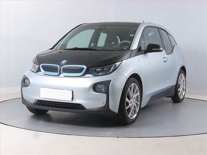 BMW i3 (2016) 60Ah REX, Automat, Tempomat - fotka 2 z 15