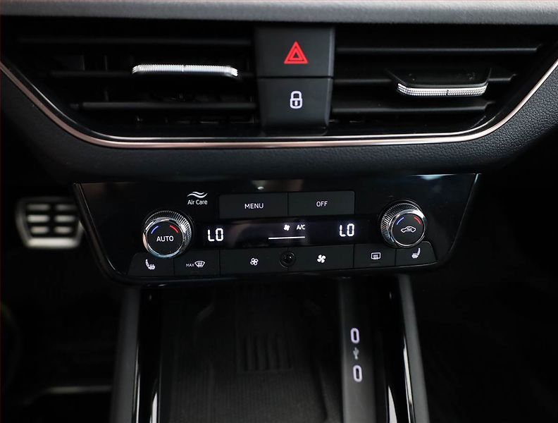 Škoda Kamiq (2024) First Edition 1.5 TSI - fotka 10 z 21