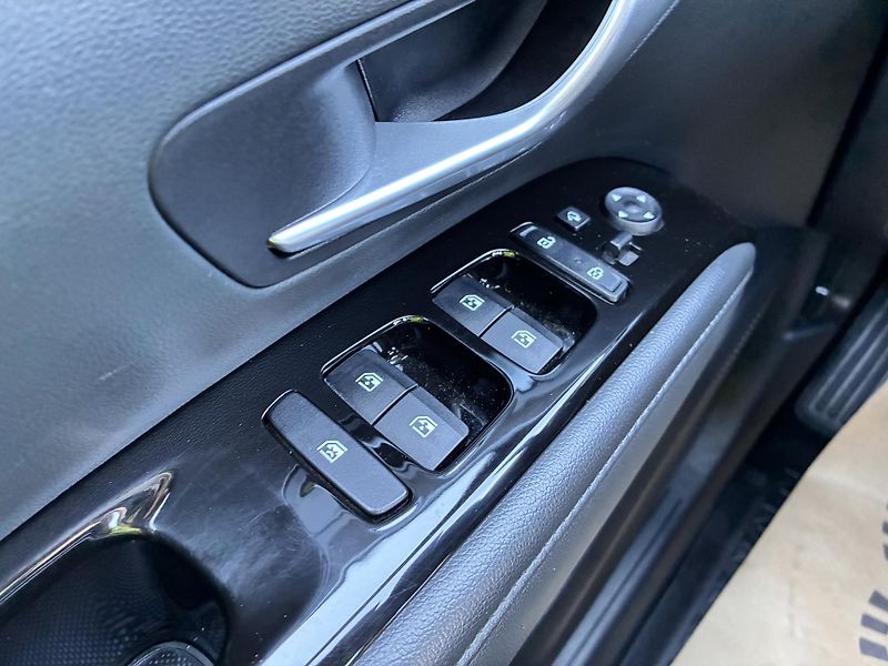 Hyundai Tucson 1.6T-GDi 110kW SMART TAŽNÉ     - fotka 23 z 31