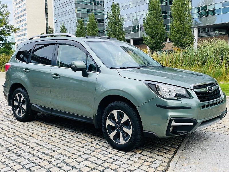 Subaru Forester 2.0i 1.MAJITEL TAŽNÉ SERVISKA - fotka 9 z 48