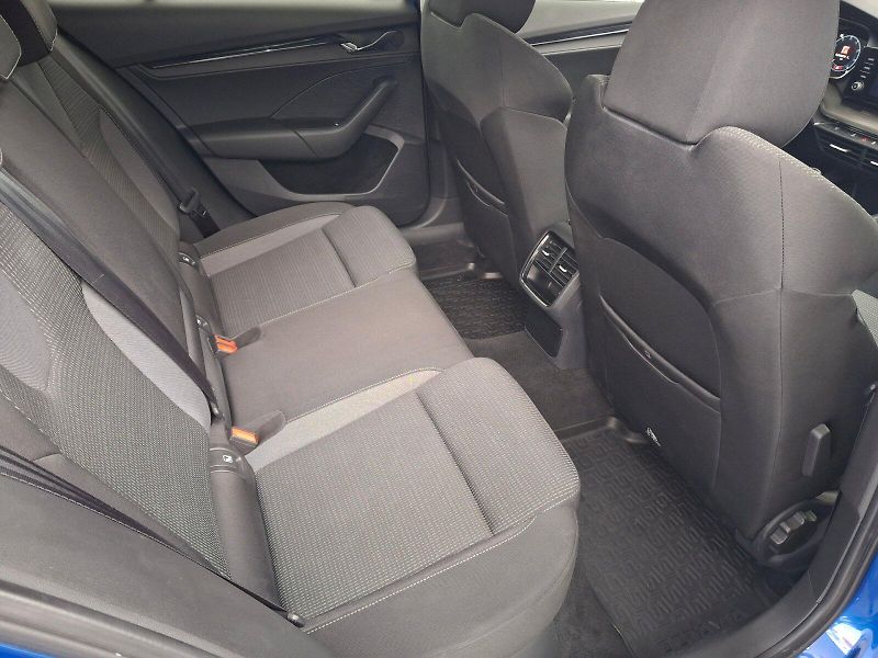Škoda Octavia (2020) Combi Ambition Plus 1,5TSi 110 - fotka 15 z 33