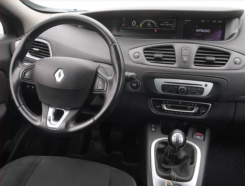 Renault Grand Scénic (2015) Limited 1.5 dCi, Serv.kniha - fotka 7 z 21
