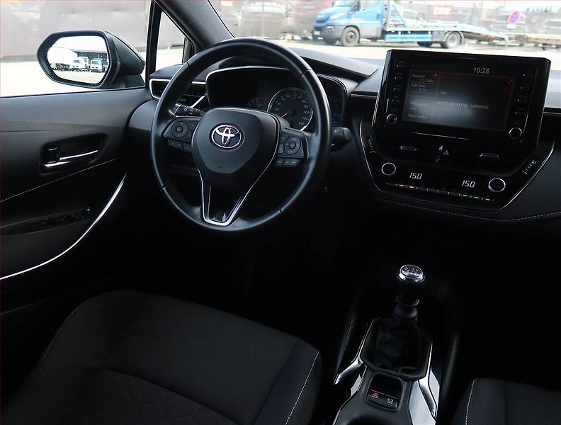 Toyota Corolla (2020) 1.2 Turbo, Serv.kniha - fotka 7 z 17