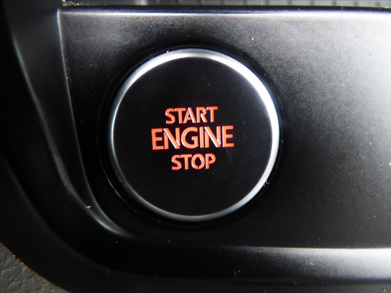 Volkswagen Sharan 2,0 TDI,Digi Klima,Navigace  H - fotka 30 z 67