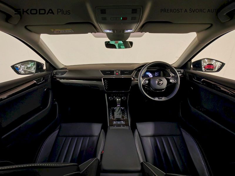 Škoda Superb (2023) iV 1.4 TSI 160 kW DSG L&K - fotka 5 z 31