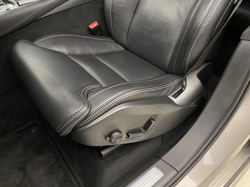 Volvo XC90 B5 AWD INSCRIPTION AUT CZ 7m - fotka 25 z 56