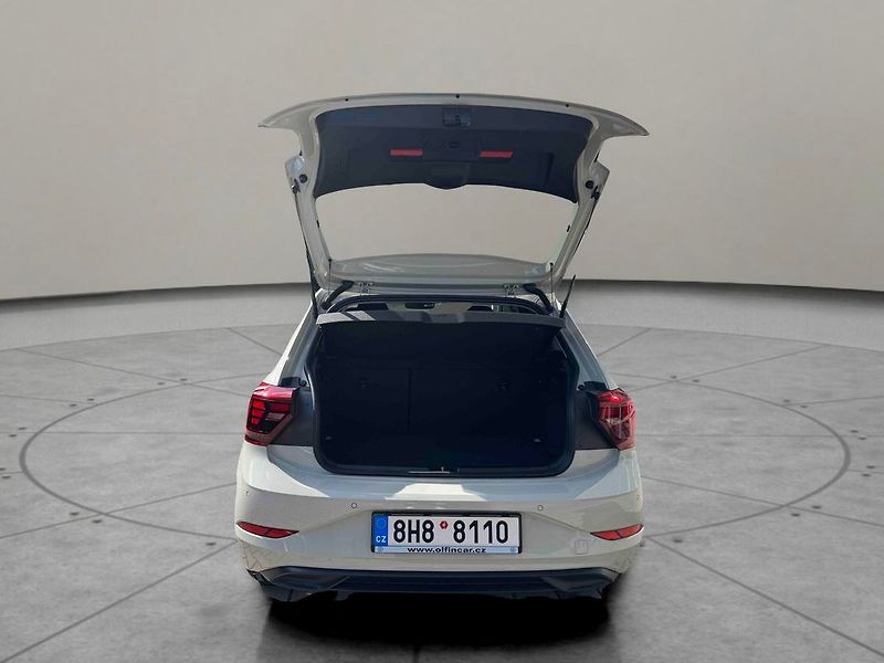 Volkswagen Polo People - fotka 6 z 7