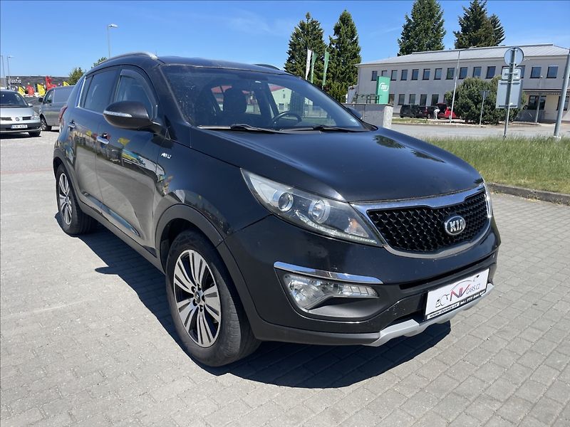 Kia Sportage 2,0 CRDi 135kw 4x4 LED bez kor - fotka 6 z 40