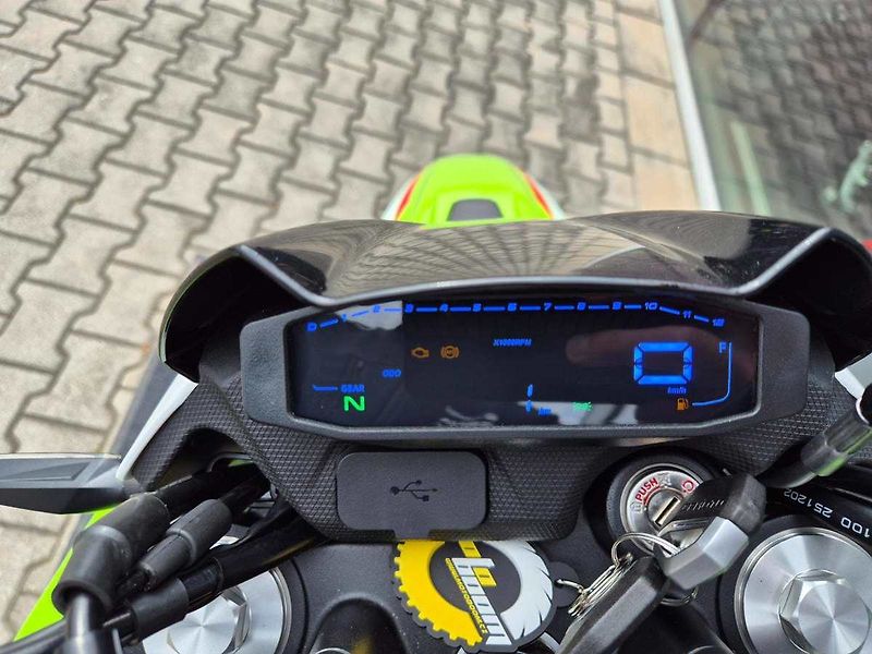 CFMOTO (2026) 250 Dual Sport - fotka 20 z 43