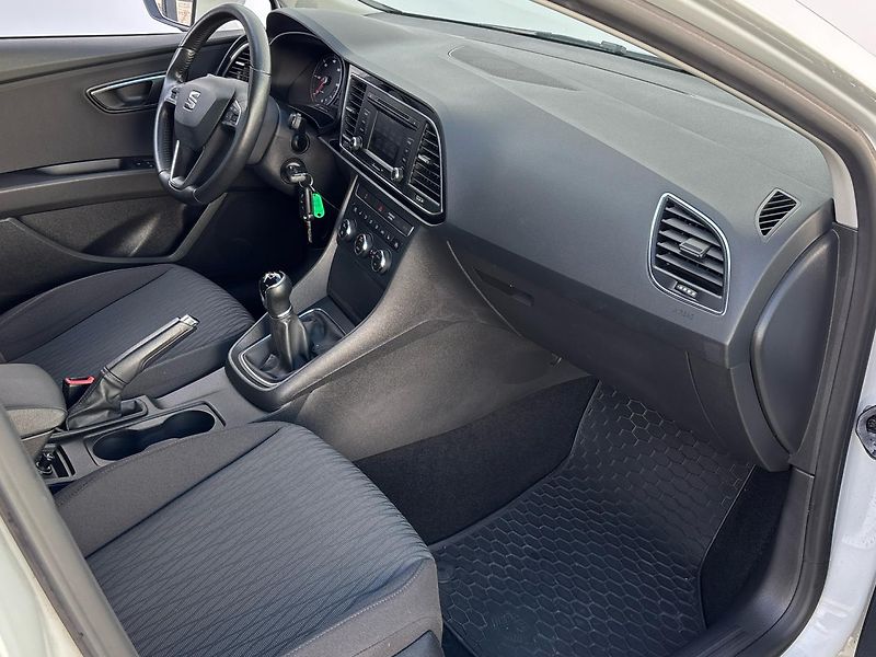Seat Leon STYLE - fotka 9 z 25